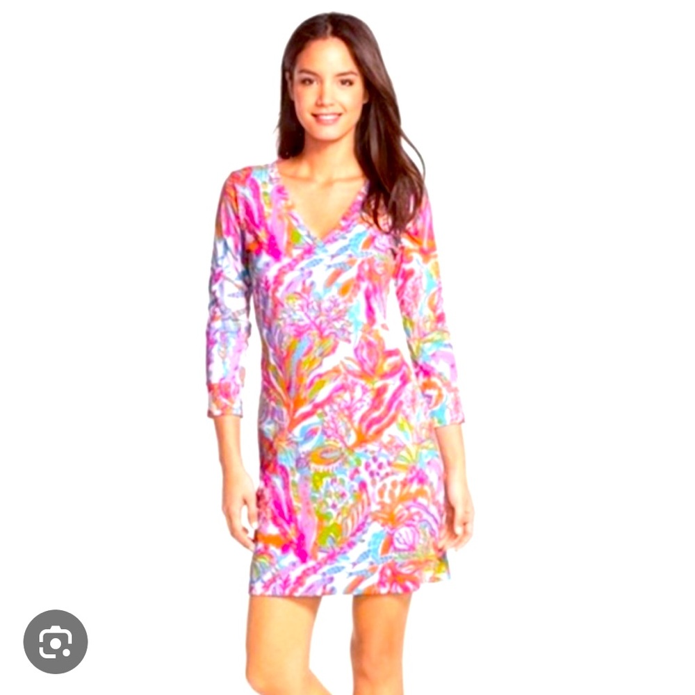 Lilly Pulitzer Christie V-Neck Dress in Scuba to Cuba print